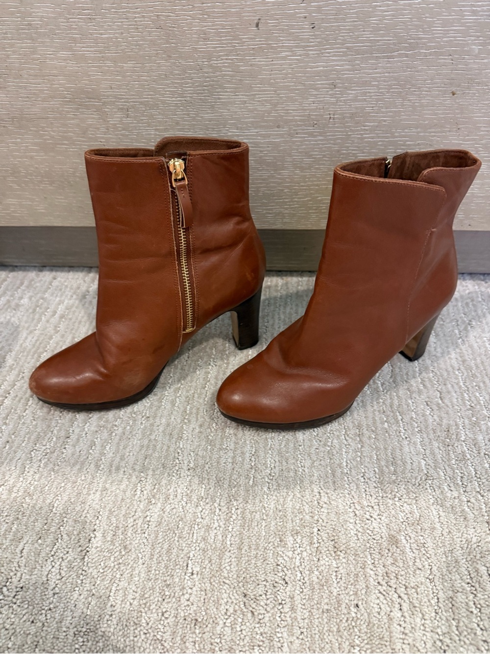 Nine West Women's Brown Leather Ankle Boots with Side Zip 6.5